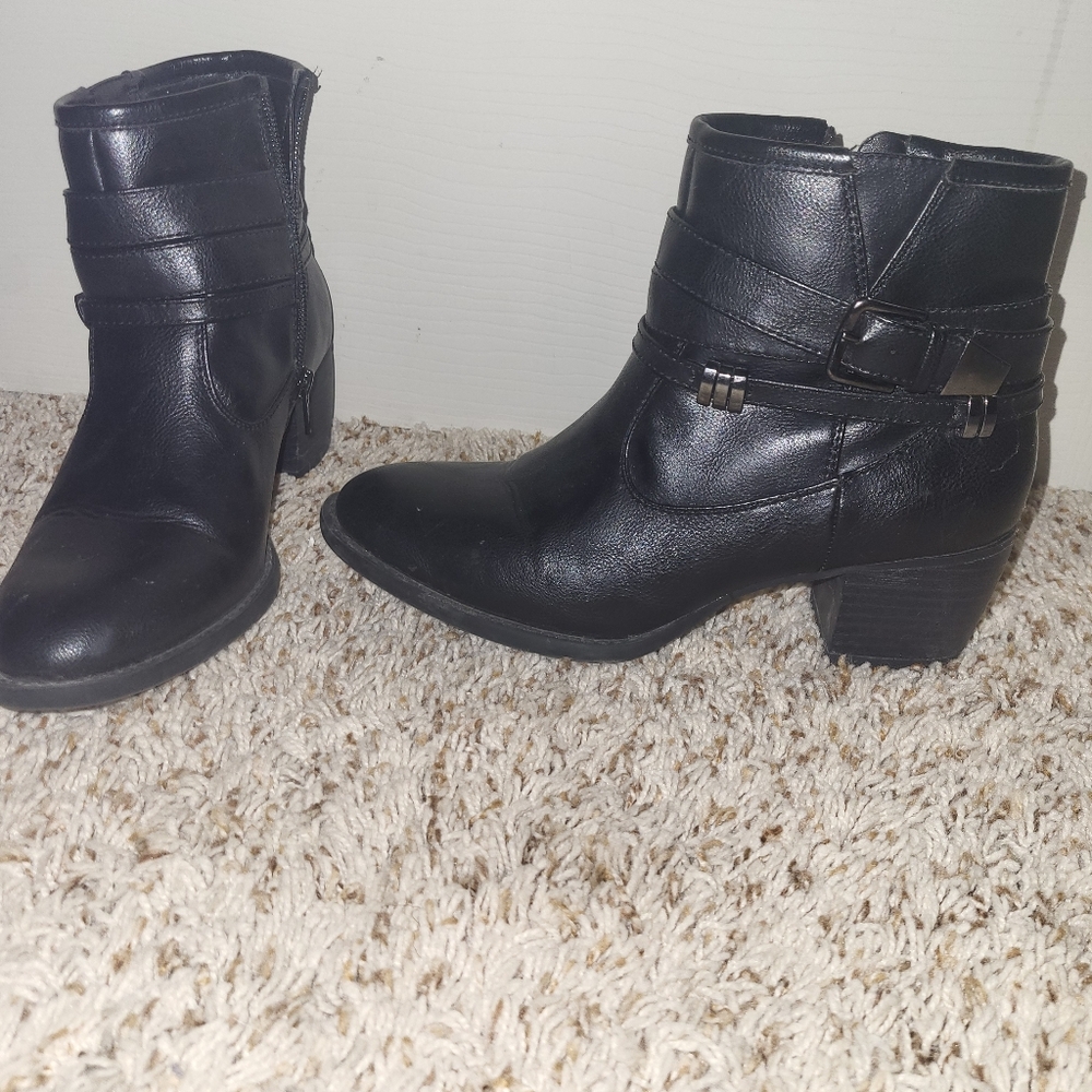 White Mountain black ankle boots.  Size 6